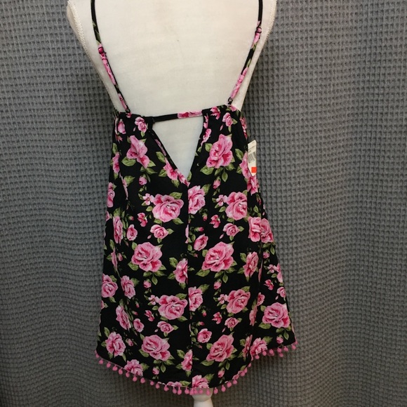 Love💗Ari Top Camisole Sz Medium Adorable - Picture 4 of 8